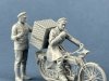 Copper State Models F35-059 British Dispatch Rider taking carrier pigeons to the front line ( Motorcycle not included) 1/35
